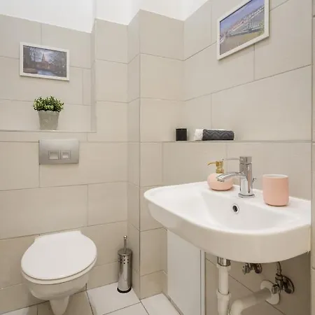 Real Vadasz Apartment *