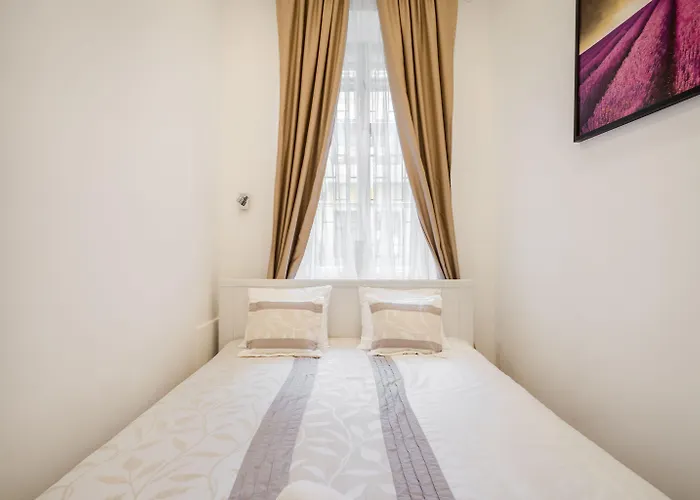 Apartment Real Vadasz *