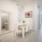 Real Vadasz Apartament *