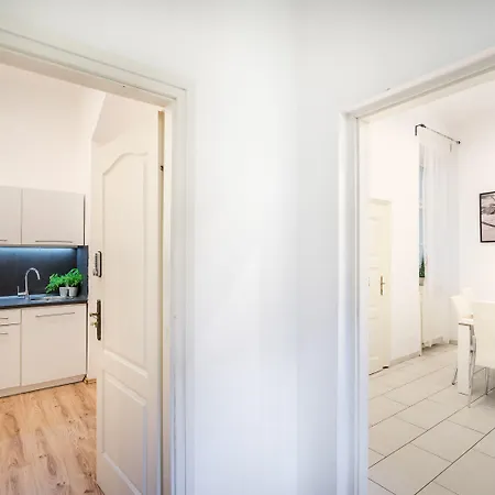 Real Vadász Appartamento Budapest